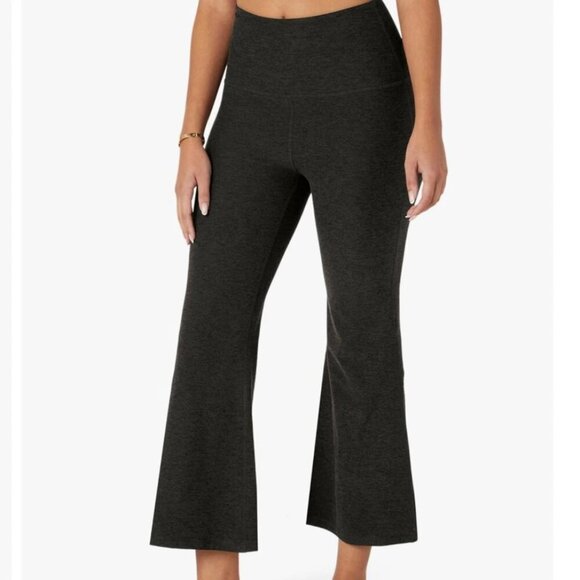 Beyond Yoga Spacedye Retro Crop Flared Wide Leg Pants In Darkest Night - Picture 1 of 11